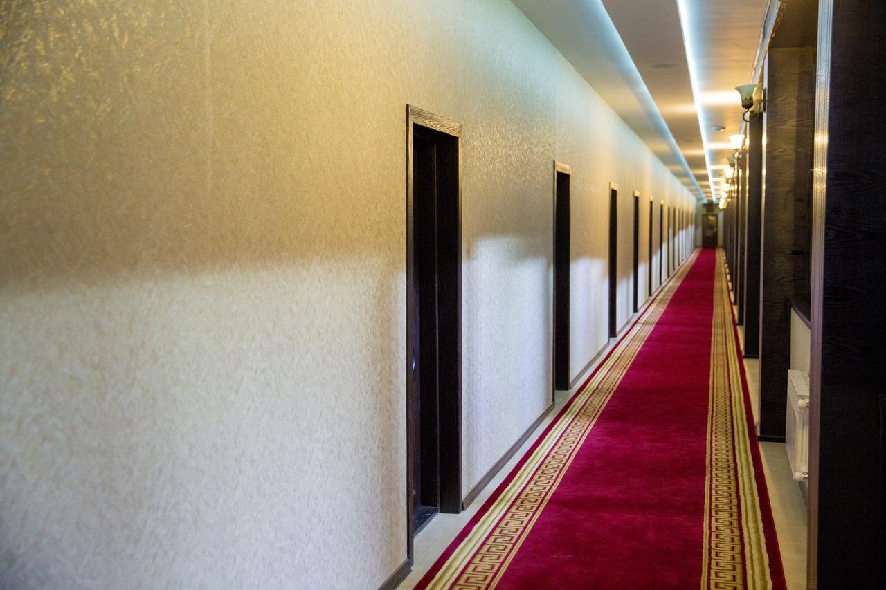 Semeni Hotel & Restaurant Мингечевир Экстерьер фото